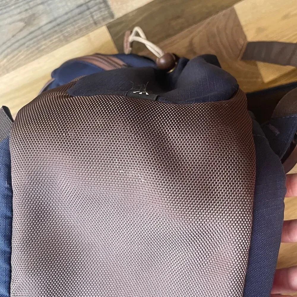 Vanguard VEO Adaptor 48 Camera Backpack DSLR Laptop Bag Navy Blue